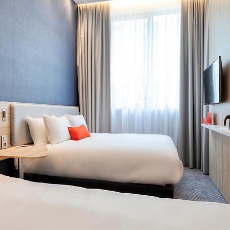 Holiday Inn Express Antwerp - City Centre By Ihg Exterior photo