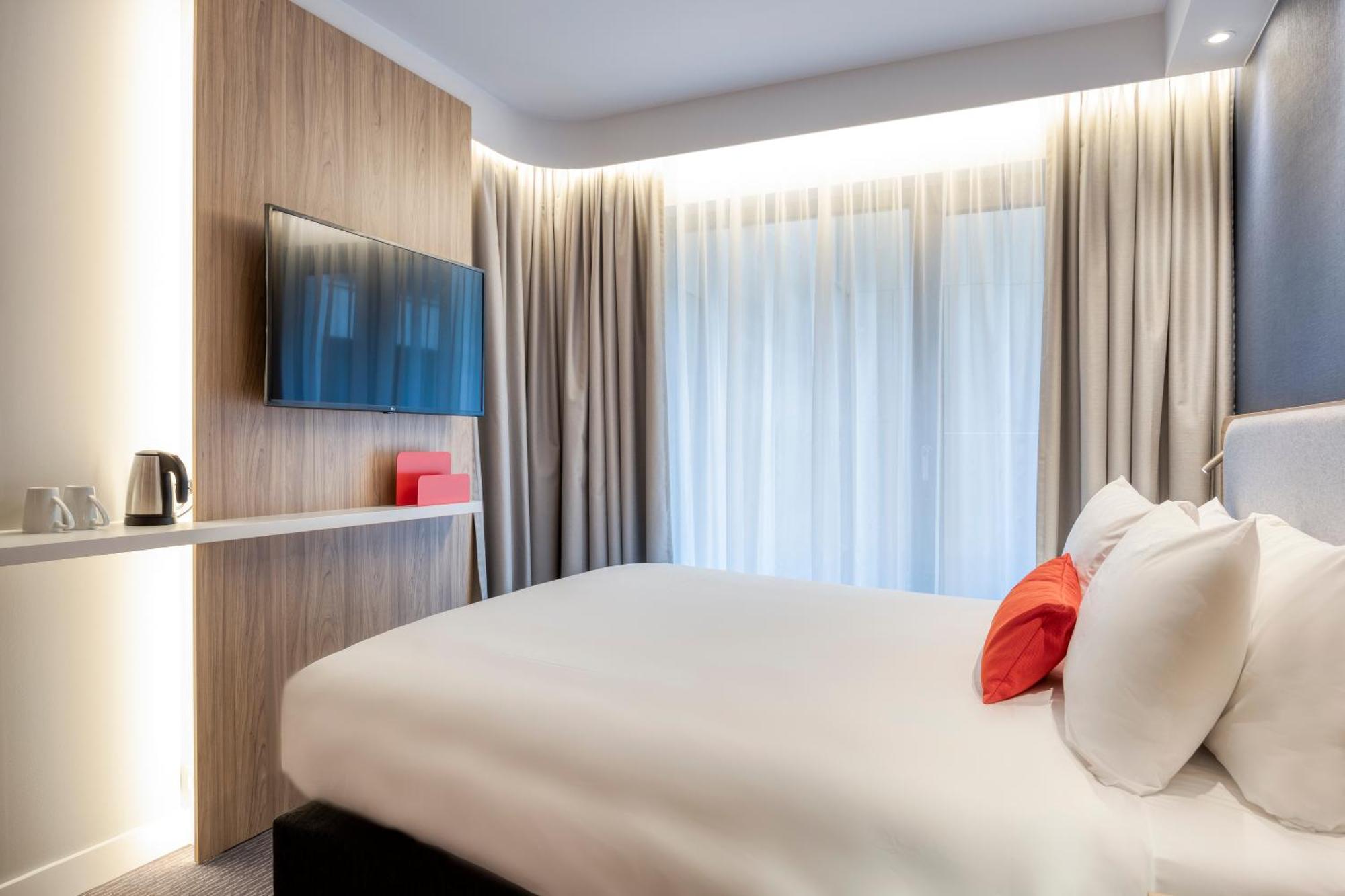 Holiday Inn Express Antwerp - City Centre By Ihg Exterior photo